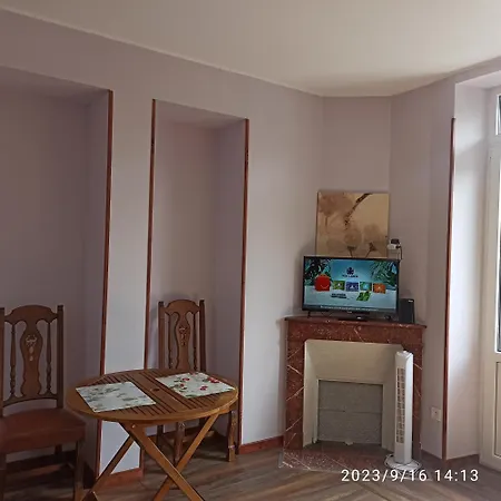 Touristique - La Colombiere Apartment