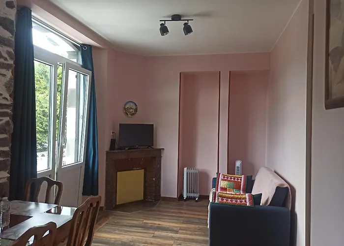 Touristique - La Colombiere Apartamento