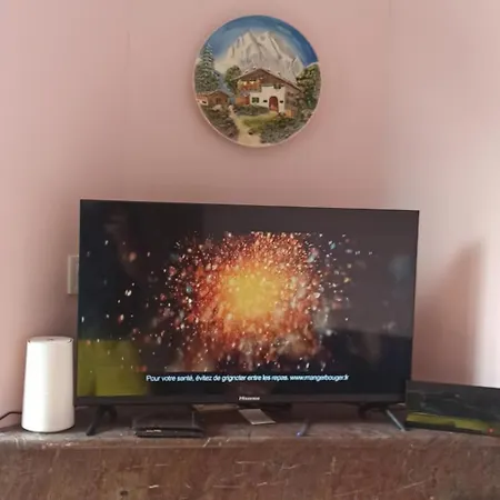 Touristique - La Colombiere Apartamento Lourdes