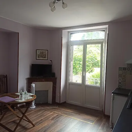 Apartament Touristique - La Colombiere